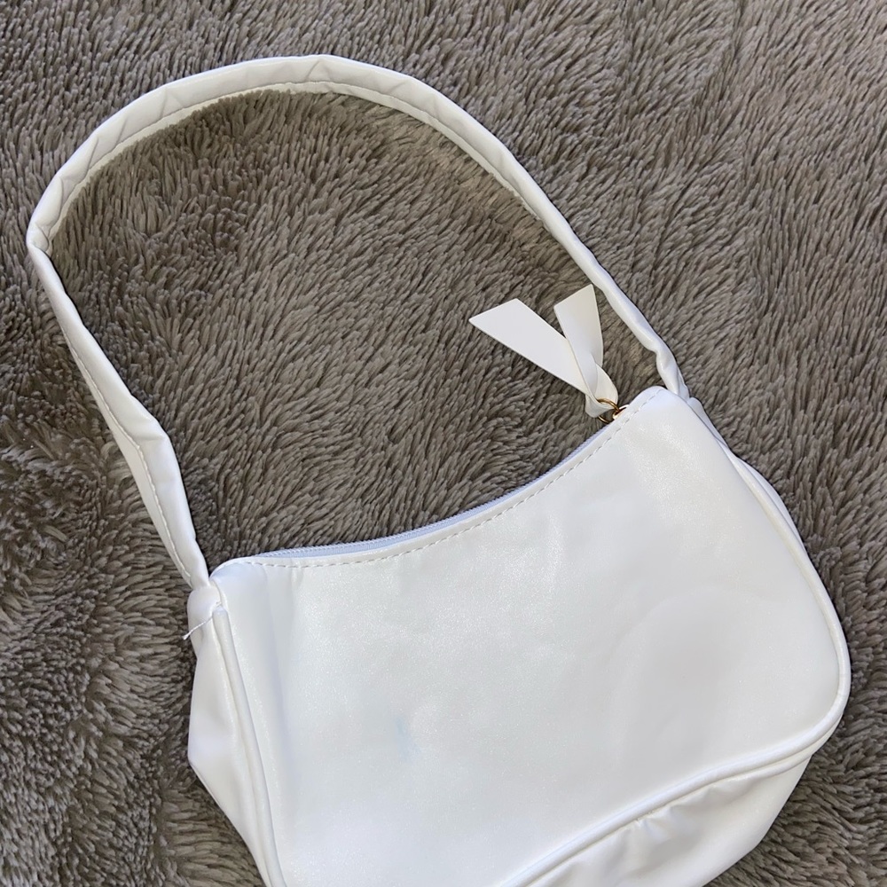 FREE if bundled w 2 items / Shein white purse / white shoulder bag / retro style